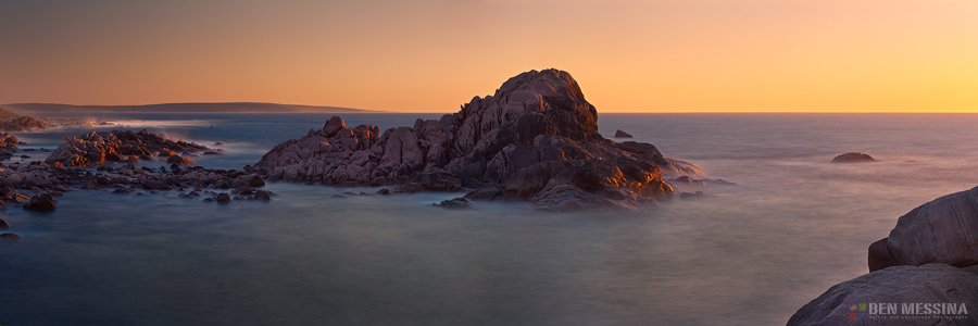 Mini_Sugarloaf_Western_Australia.jpg